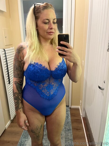 Ellitellivip 裸のスター 画像