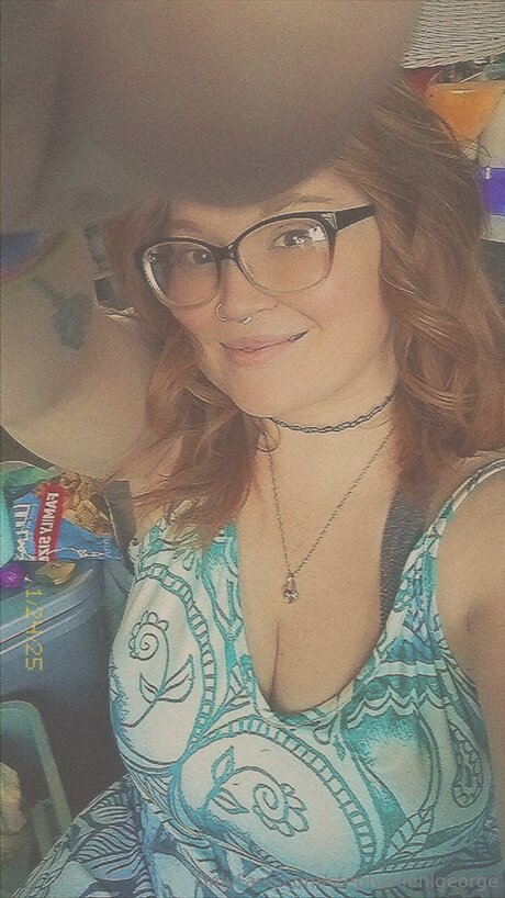 Stephanienlgeorge top profile image