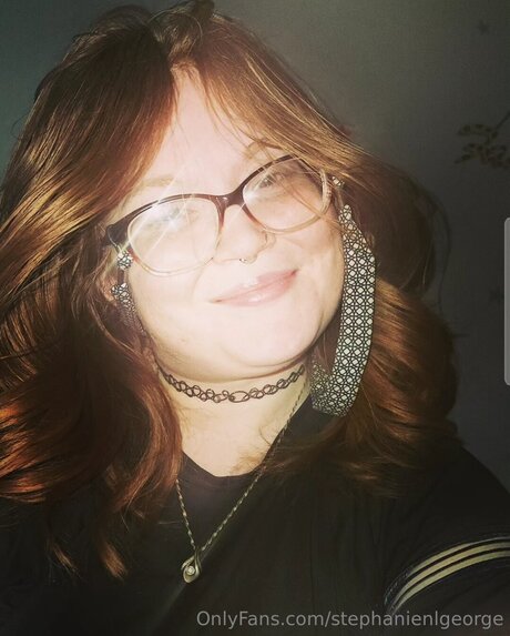 Stephanienlgeorge ヌードモデル 写真