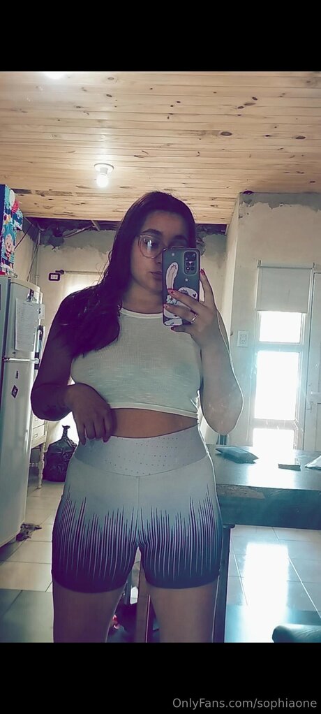 Sophiaone トップスター 画像