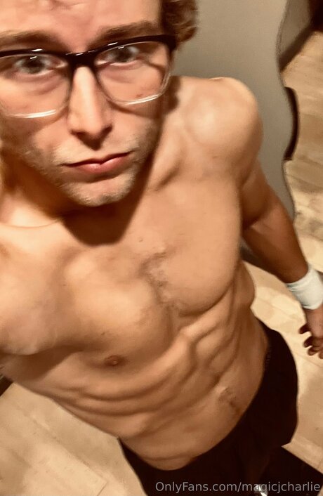 Magicjcharlie HDスター ギャラリー