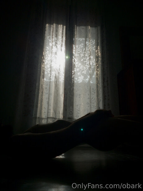 Obark セクシーモデル 写真