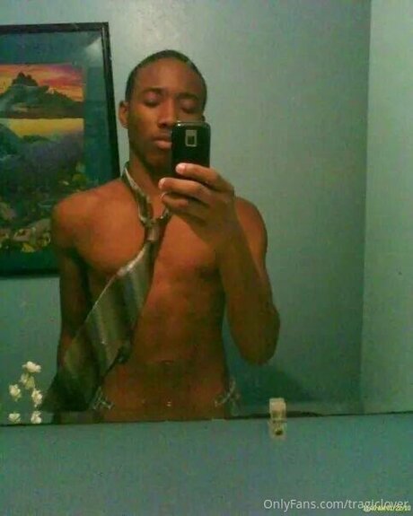 Tragiclover xxxスター 写真