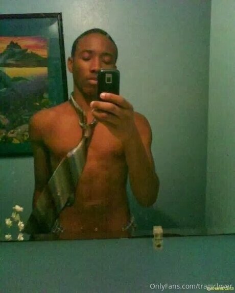 Tragiclover 完璧なスター ギャラリー