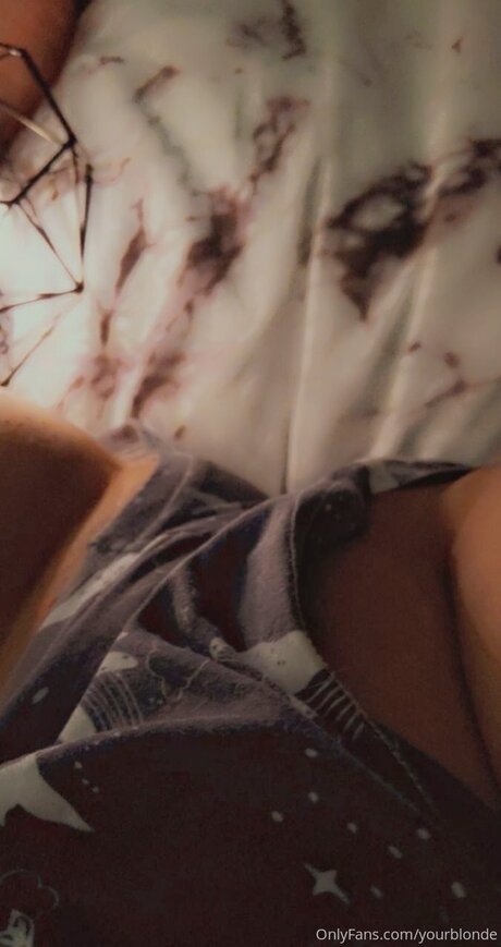 Yourblonde セックスモデル アーカイブ