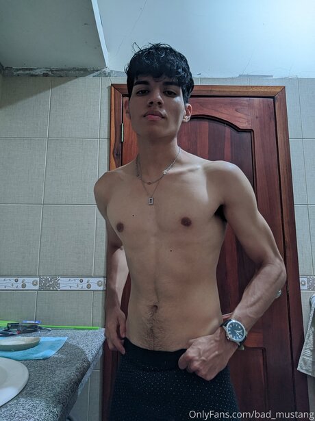 69フェラチオOnlyFans セクシーヌード 画像