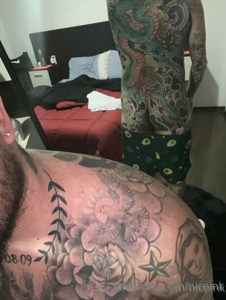 エモオンリーファン セクシーxxx 画像