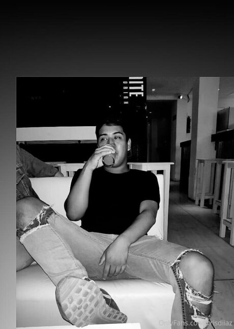 Crisdiiaz アダルトモデル 写真