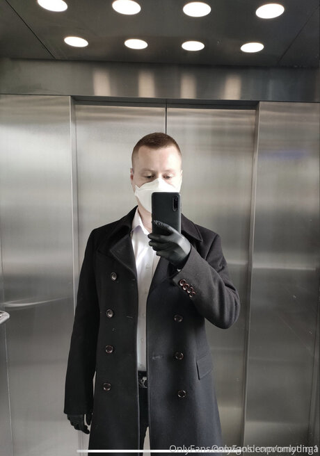 Goldenpromoting1 ホット女優 写真