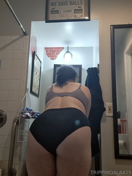 美しい足 OnlyFans セクシー裸 ギャラリー