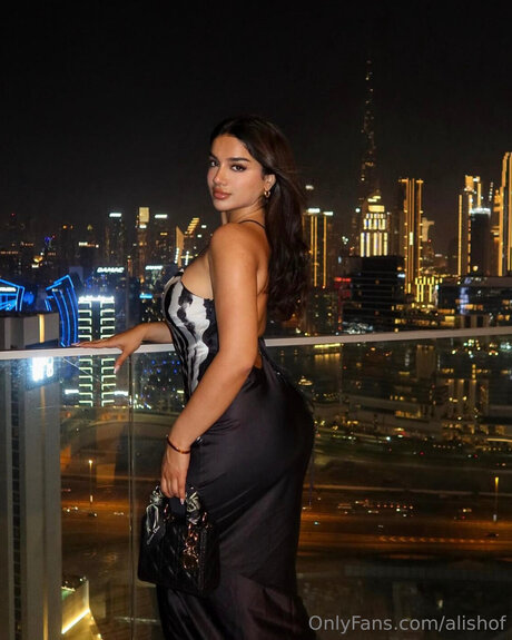 BBCフェイシャルOnlyFans 無料ポルノ 画像