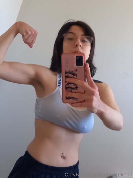 ニューハーフ 熟女 OnlyFans 無料 ギャラリー