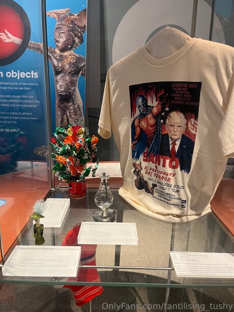 Tantilising Tushy かわいいスター 写真