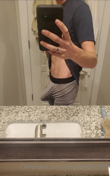 Jmoney666999 xxxスター 写真