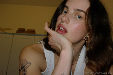 Jenavivresarchive ヌードのポルノスター 写真