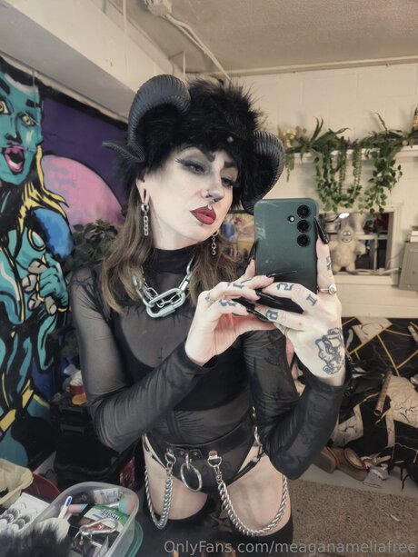 姉妹OnlyFans 裸 画像