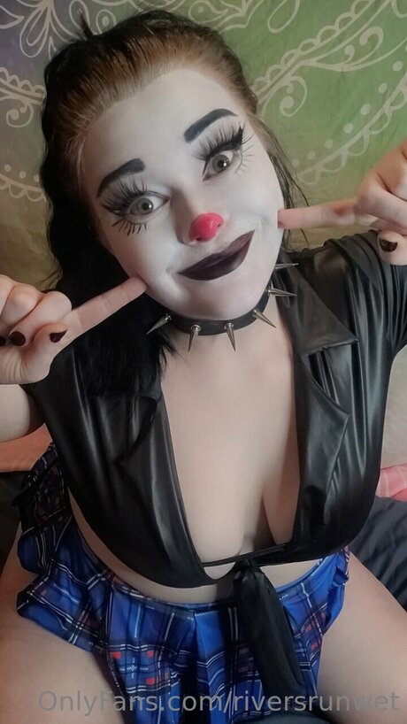 Riversrunwetfree 高品質女優 写真