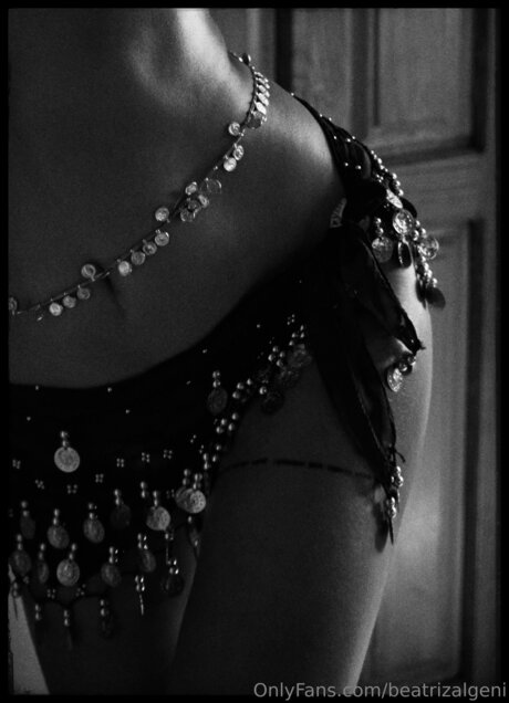 フィンドムオンリーファンズ 美しいポルノ ギャラリー