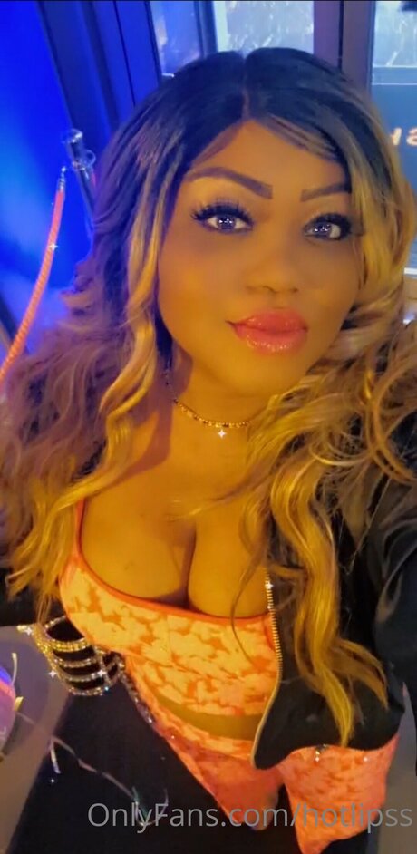 Hotlipss アダルトスター ギャラリー