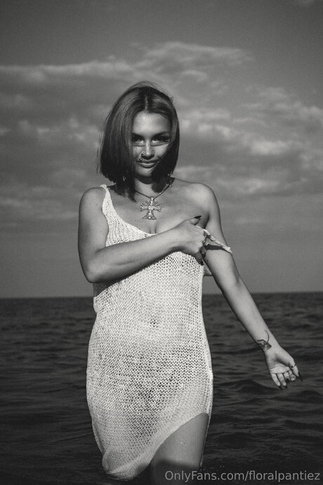 裸のプリンセスOnlyFans 美しいヌード 写真