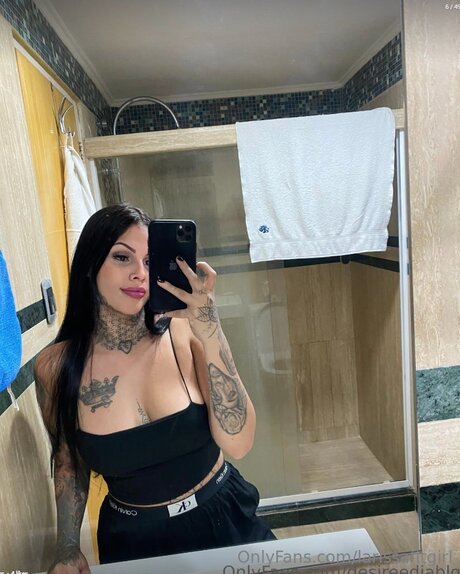 イギリス人熟女OnlyFans セクシー裸 写真