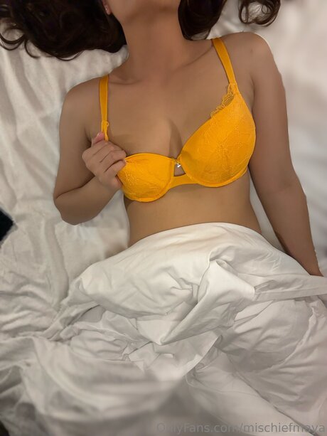 ディスコード トランス OnlyFans エロチック 画像