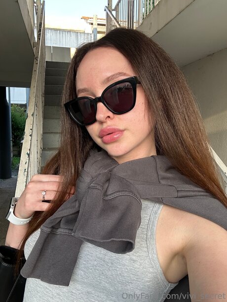 Viola S 美しいモデル アーカイブ