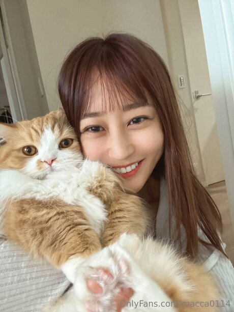 Macca0114 裸の女優 写真