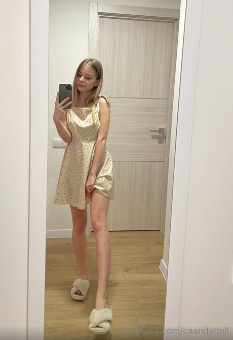 Caandydoll かわいいポルノスター アーカイブ