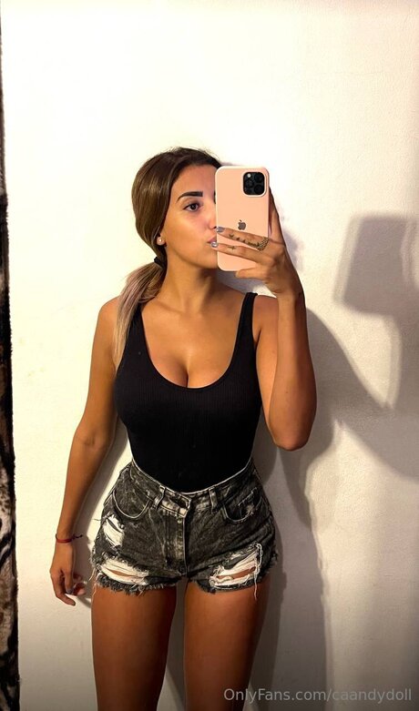 Caandydoll エロティックなスター 写真