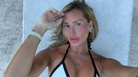 Sofiamissxo ポルノスター 高品質 画像