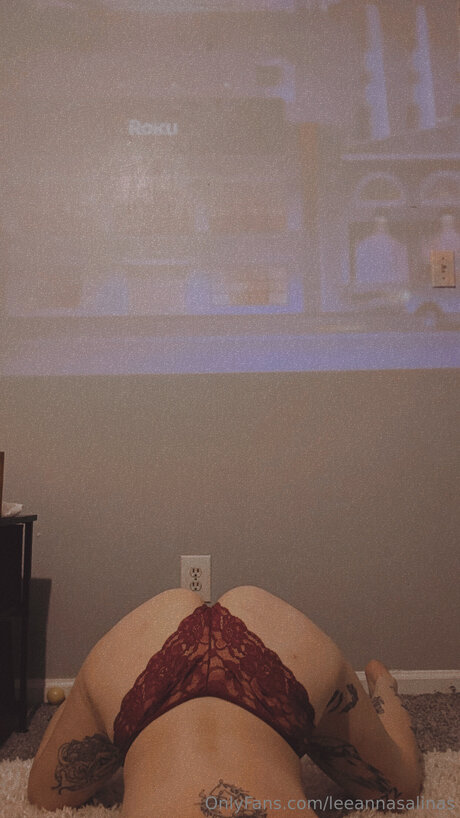 Leeannasalinas ポルノスター アダルト 画像
