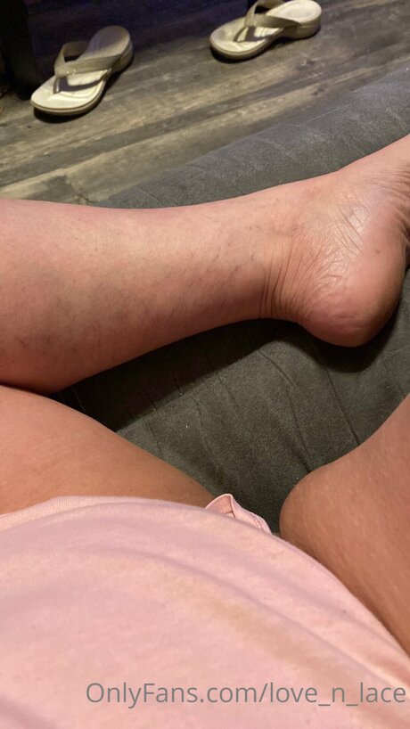 アジア人のタトゥー OnlyFans 美しいポルノ 写真