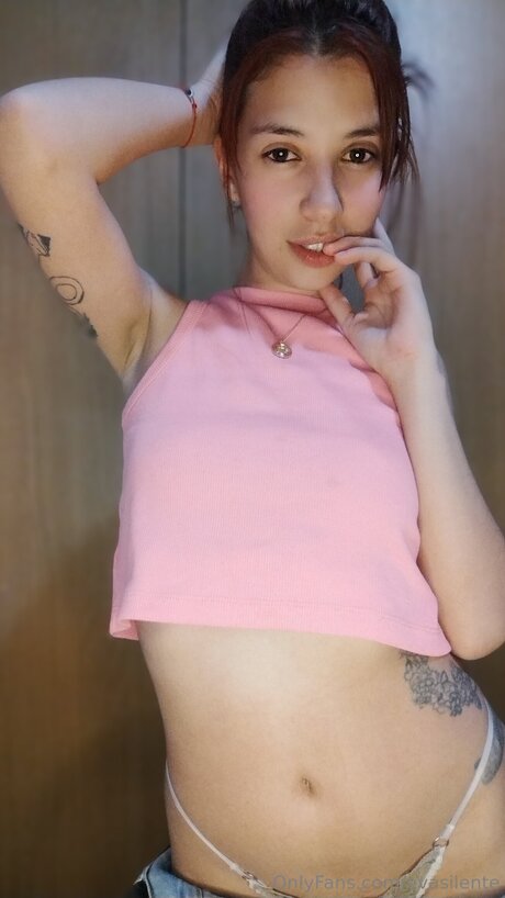 Evasilente アダルトスター 写真