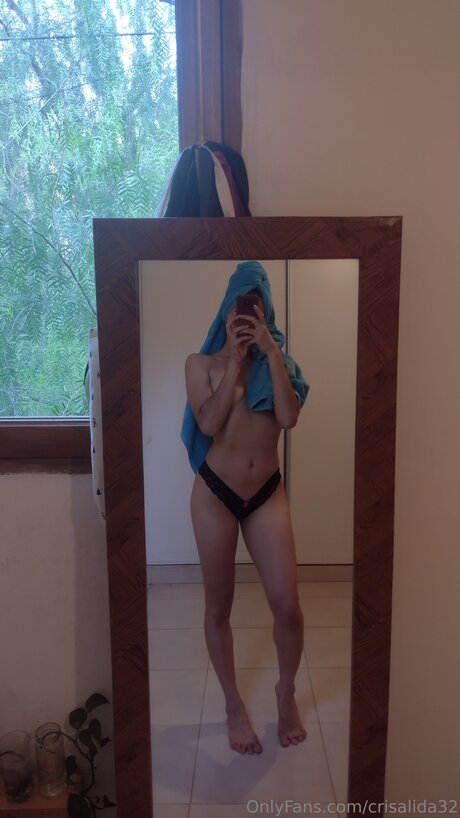 Crisalida32 セックススター 画像