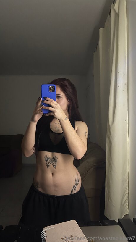 Anasgreenxxx 完璧な女優 写真