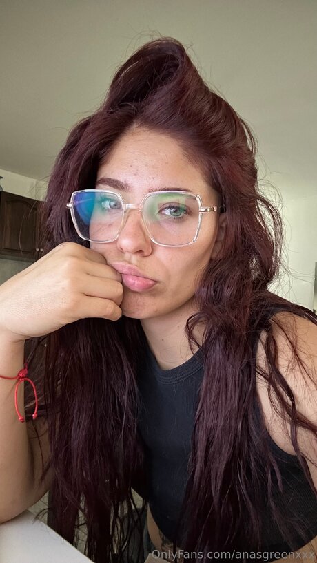 Anasgreenxxx スター ヌード 画像