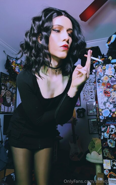 Astridztar ポルノスター 画像