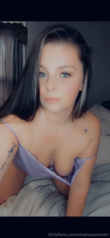 Shainasummerr xxxスター 写真