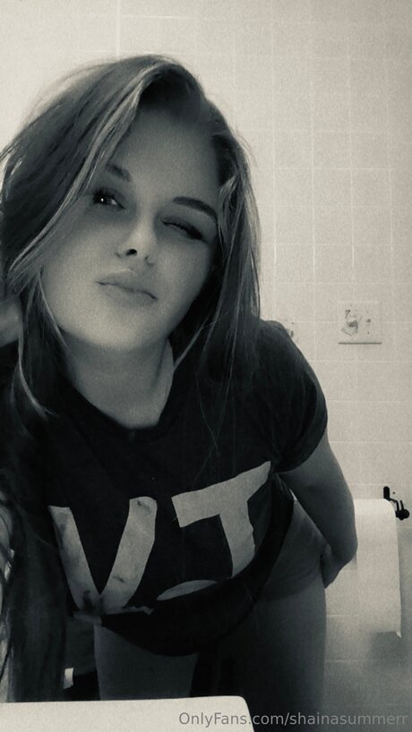 Shainasummerr XXXモデル 写真