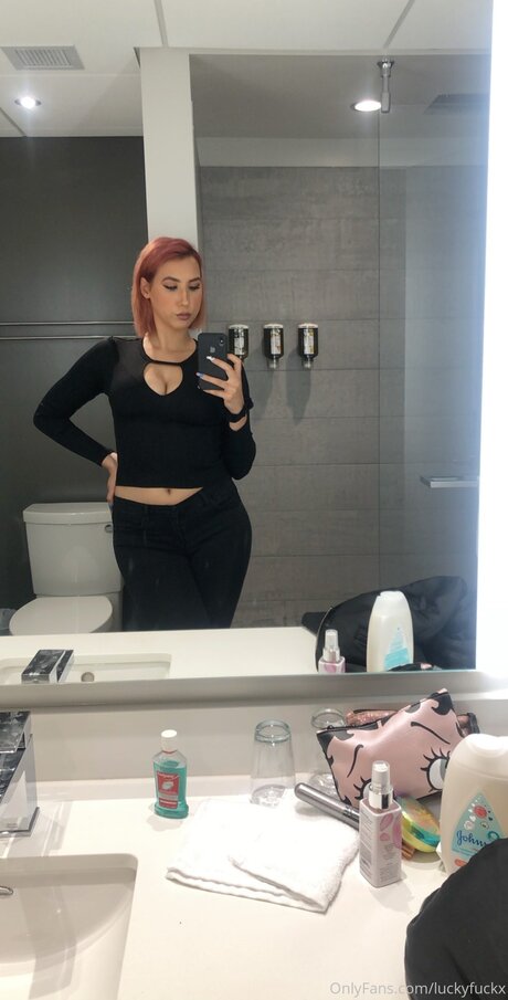 U24775070 トップスター ギャラリー