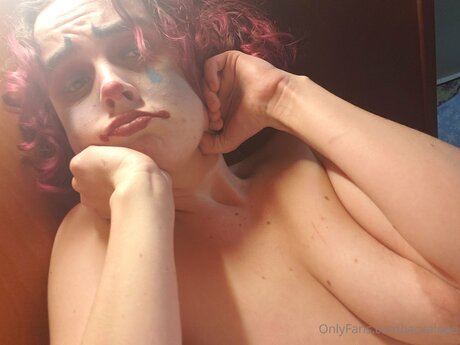 シーメールランジェリーOnlyFans エロチック ギャラリー