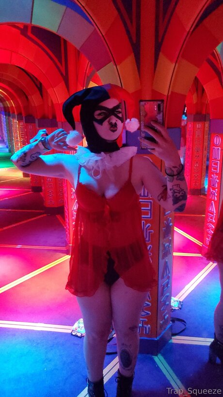 Bewitched Belial ヌード女優 写真