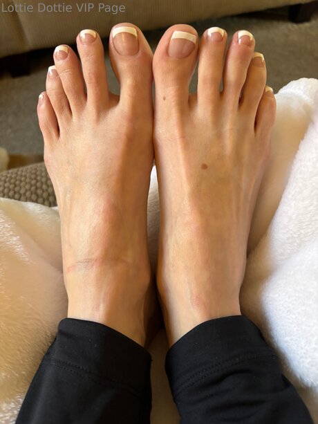 Lottiedottievip 素敵なポルノスター 写真