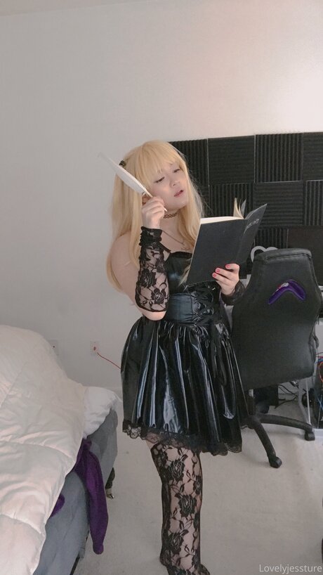 Luvlyjessxx 素敵な女優 写真