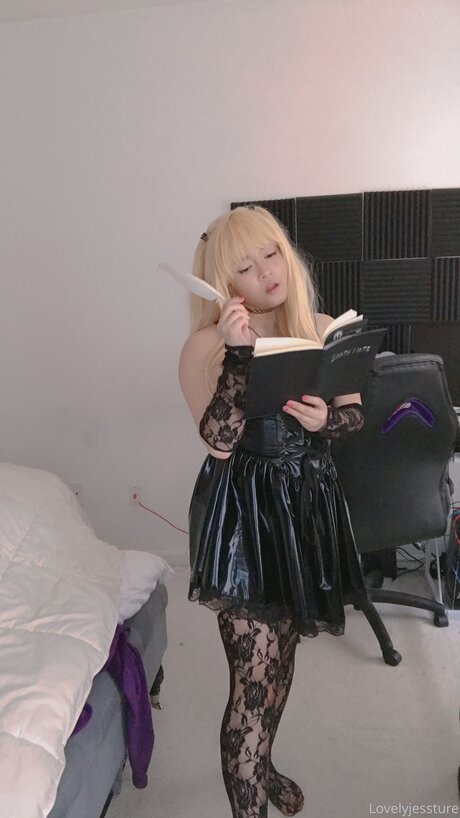 Luvlyjessxx エロティックモデル 画像