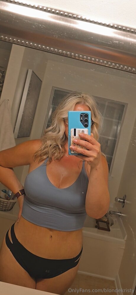 アジア人のアナルオンリーファン セックス 画像