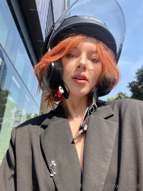 Rinfostermain かわいいポルノスター 画像