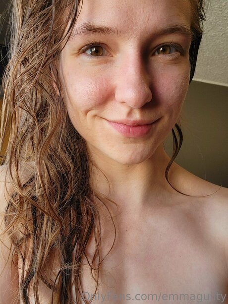 Emmaguilty xxxスター 写真