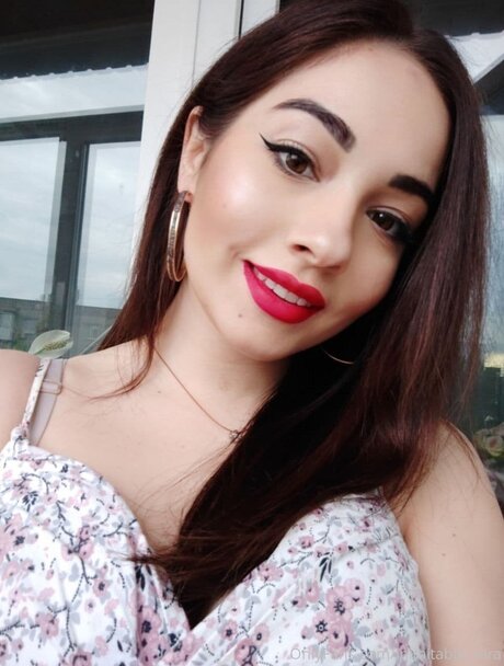 Inimitable Sara ヌード女優 画像